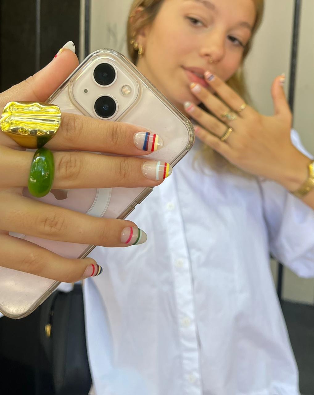 Uñas II